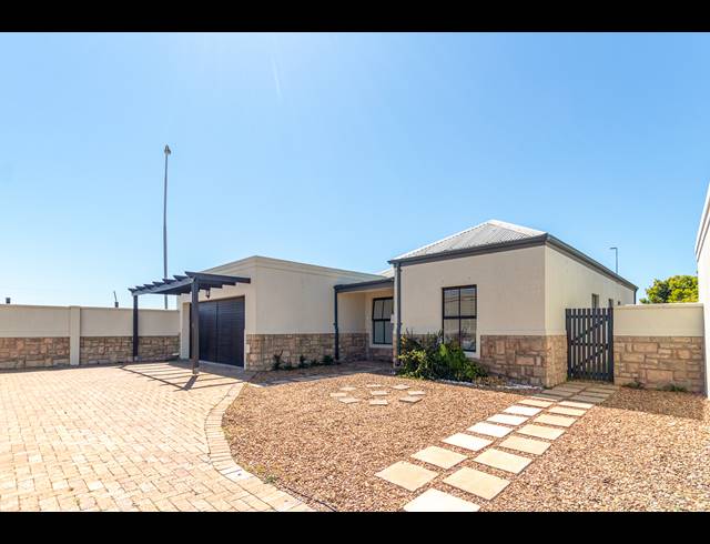3 BEDROOM HOUSE SOLD IN ATLANTIC BEACH GOLF ESTATE